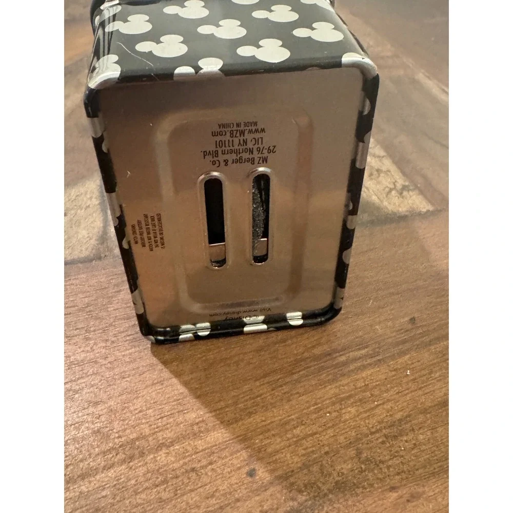 Disney Mickey Mouse Analog‎ Watch 3D Dial Black Leather Band in Tin Box